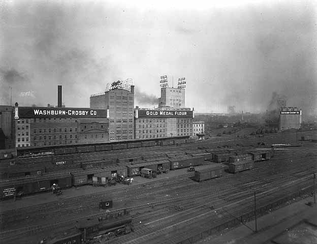 Washburn A Mill Complex during the years of peak production. Source: MNHS Collections.