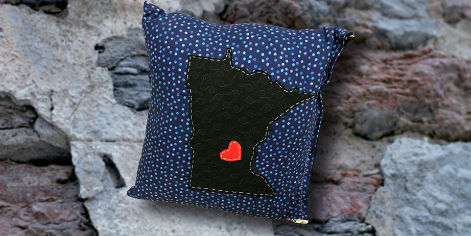 Mill City Museum Lovely Sewing's Minnesota Silhouette Pillow Class