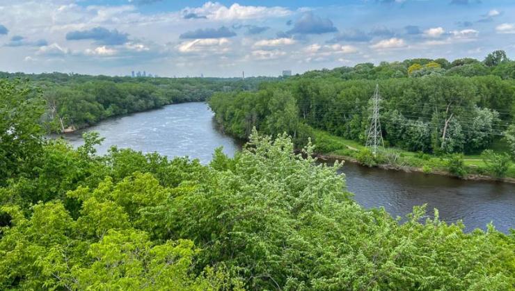 image of Mississippi River from bluff at Historic Fort Snelling